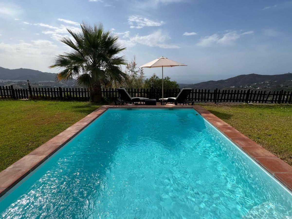Vela Luka Frigiliana Villa Luaran gambar