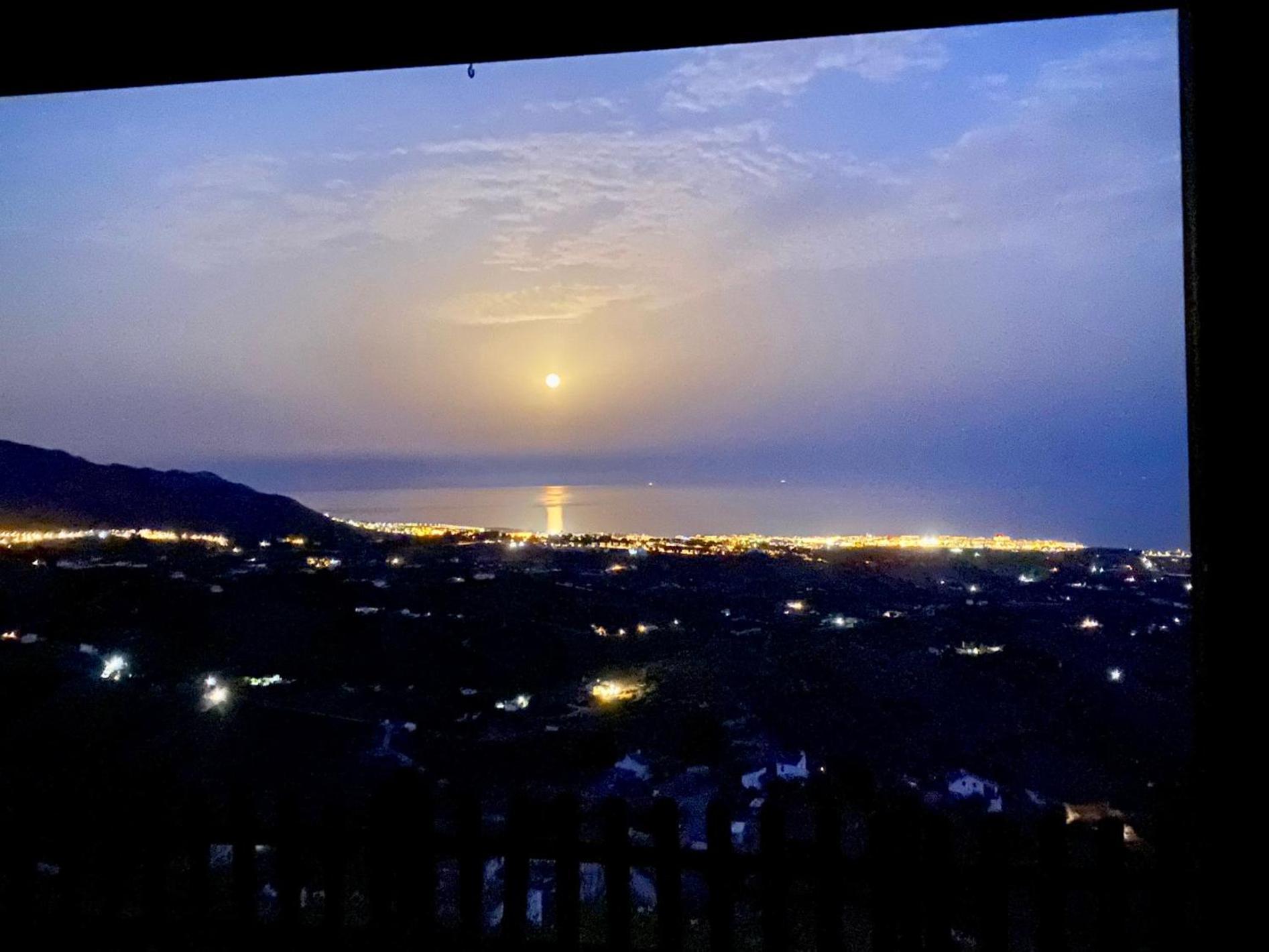 Vela Luka Frigiliana Villa Luaran gambar